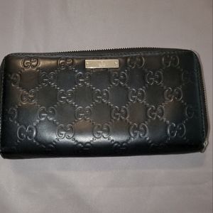 Gucci large Guccissima Zip around wallet